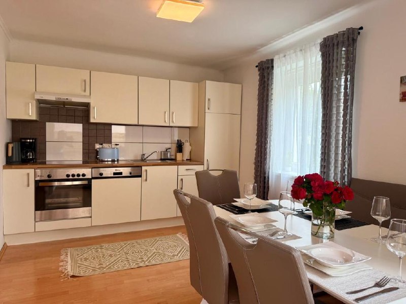 Kitchen and dining area Apartment D01