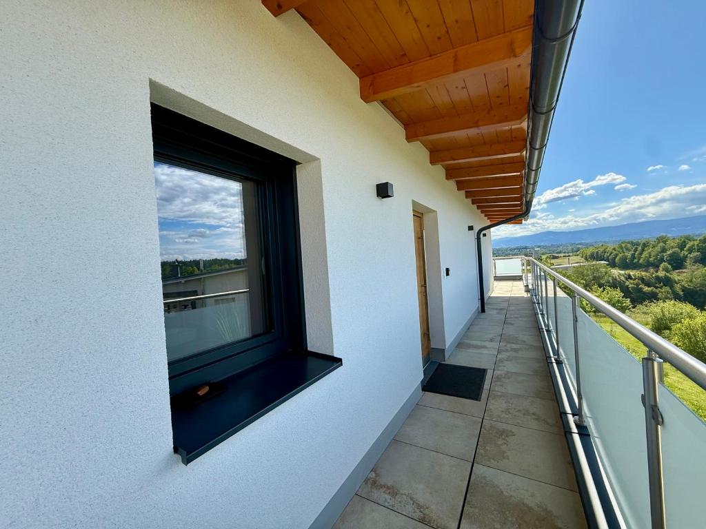 Balcony with view Top 1