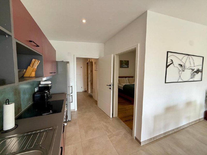 Kitchen and hallway Top 1