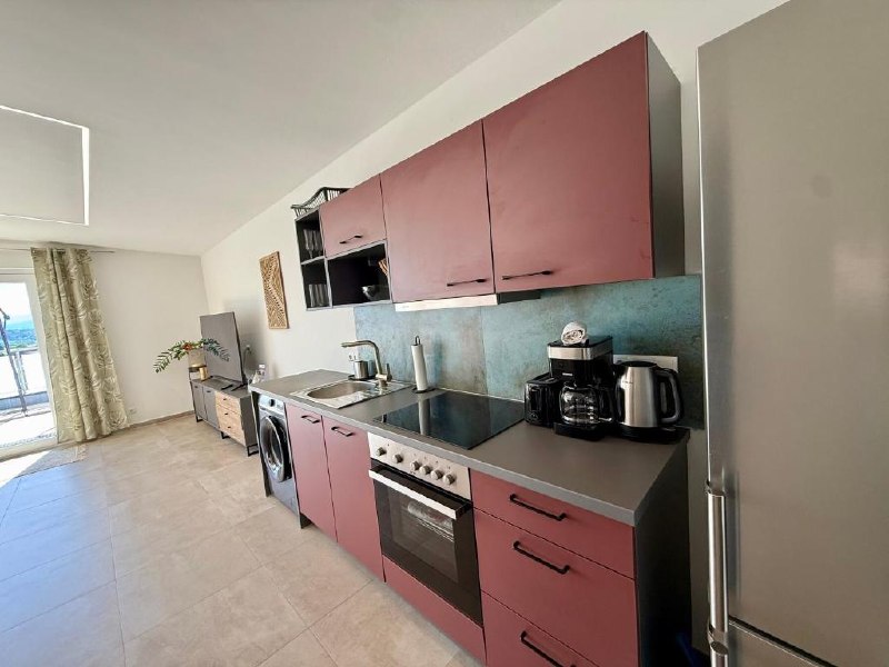 Kitchen Top 1